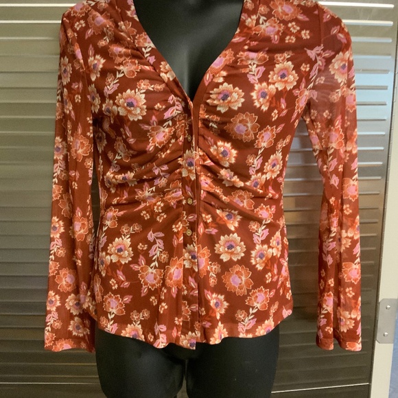 SHEIN top - Picture 1 of 6